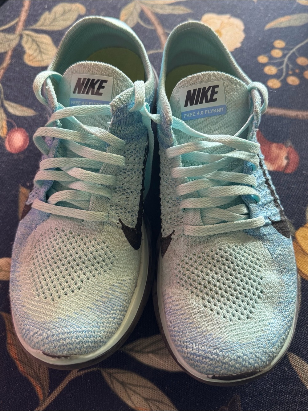 Nike Women's Flyknit Running Shoes in Aqua size 8